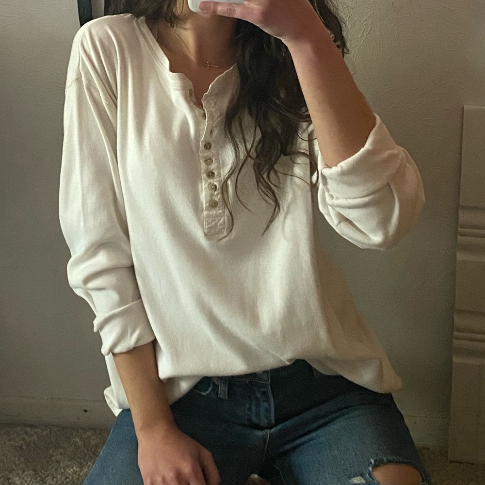 Vanity | Vintage Cream Henley